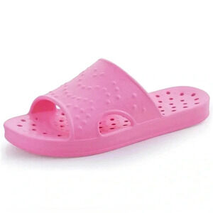 NWOT Shower Shoes - Size Small